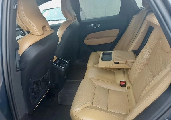 Volvo XC 60 cena 139999 przebieg: 38000, rok produkcji 2020 z Tarnów małe 154